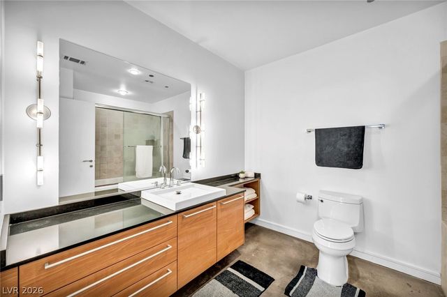 200 Hoover Avenue 807, Las Vegas, NV 89101