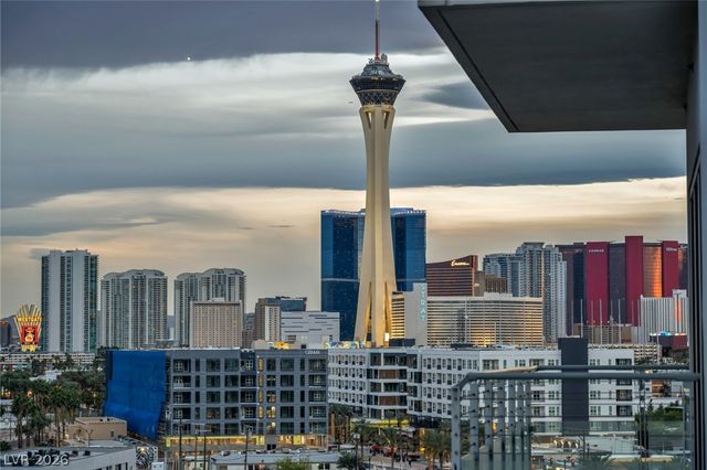 200 Hoover Avenue 807, Las Vegas, NV 89101