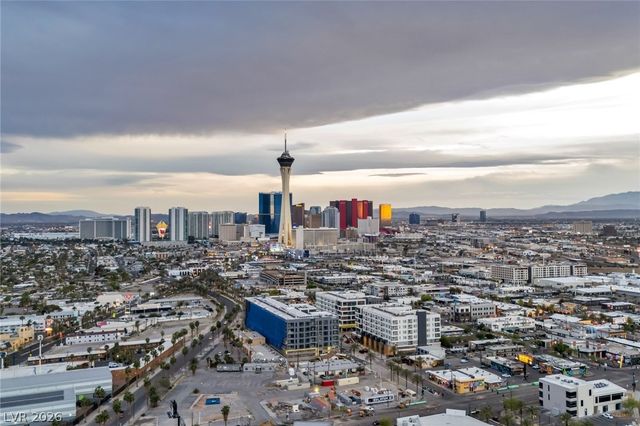 200 Hoover Avenue 807, Las Vegas, NV 89101