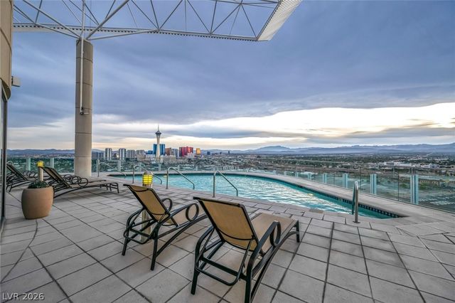 200 Hoover Avenue 807, Las Vegas, NV 89101