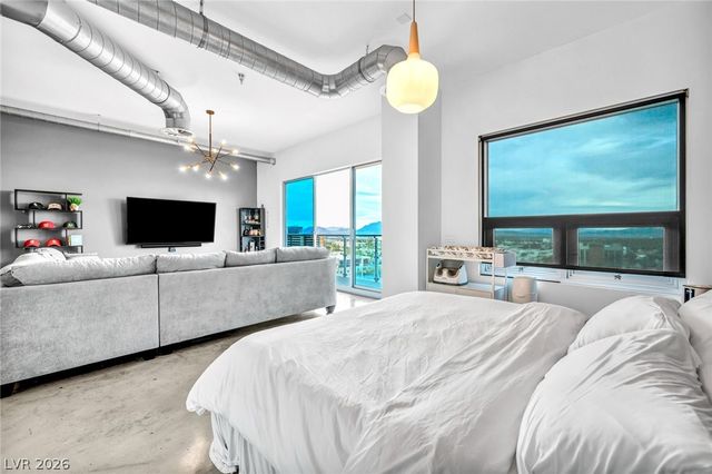 200 Hoover Avenue 807, Las Vegas, NV 89101