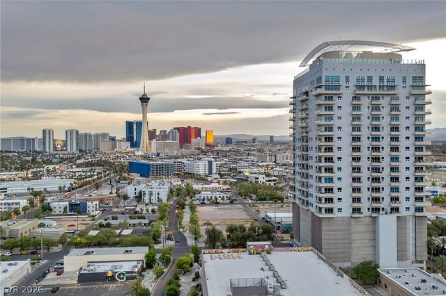 200 Hoover Avenue 807, Las Vegas, NV 89101