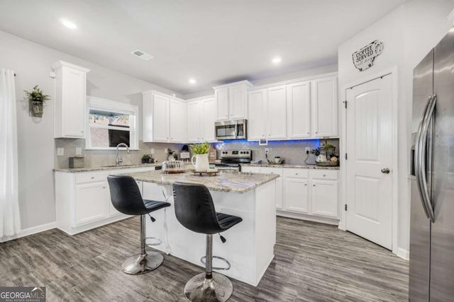 109 Expedition Drive, Ellenwood, GA 30294