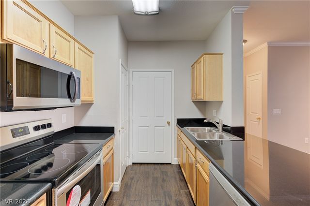 2900 Sunridge Heights Parkway 1613, Henderson, NV 89052