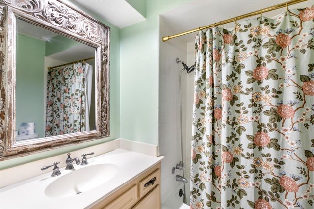 1770 Woodway Drive, Woodbranch, TX 77357
