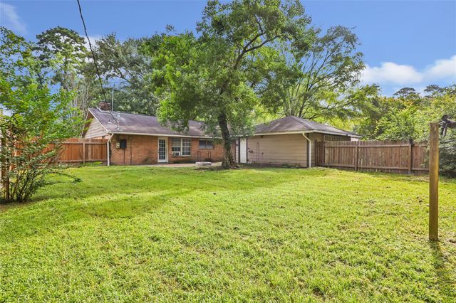 1770 Woodway Drive, Woodbranch, TX 77357