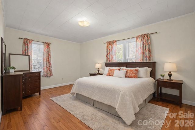 6264 US 221 Highway S, Marion, NC 28752