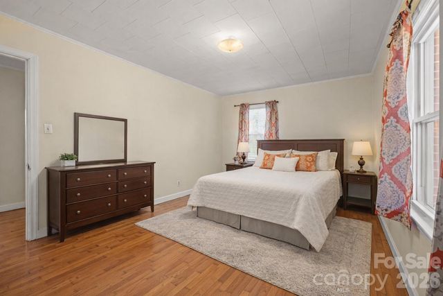 6264 US 221 Highway S, Marion, NC 28752