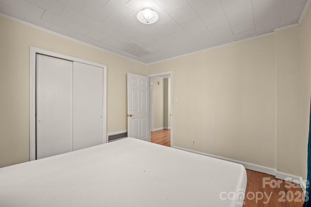 6264 US 221 Highway S, Marion, NC 28752