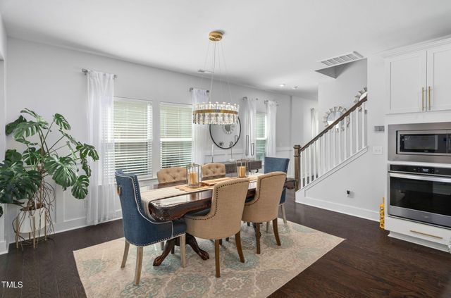 233 Sage Oak Lane, Holly Springs, NC 27540