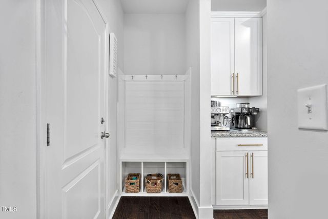 233 Sage Oak Lane, Holly Springs, NC 27540