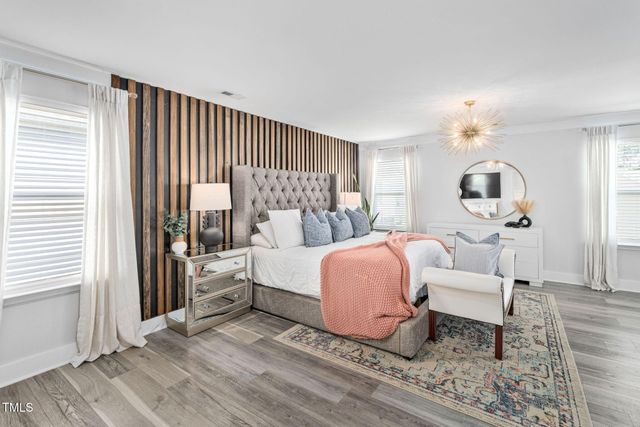 233 Sage Oak Lane, Holly Springs, NC 27540