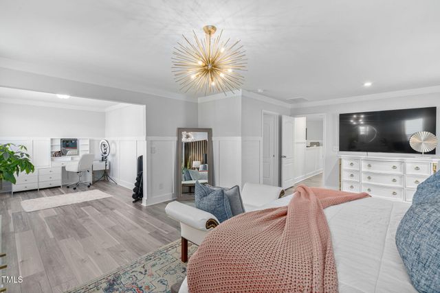 233 Sage Oak Lane, Holly Springs, NC 27540