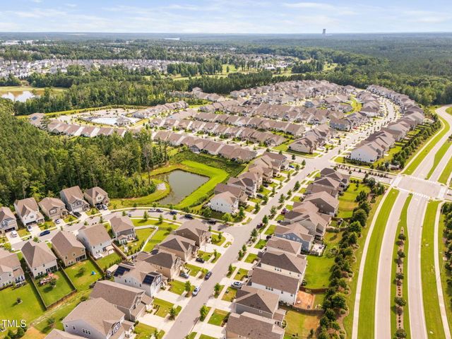 233 Sage Oak Lane, Holly Springs, NC 27540