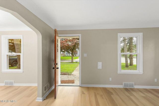 3564 Rushland Avenue, Toledo, OH 43606