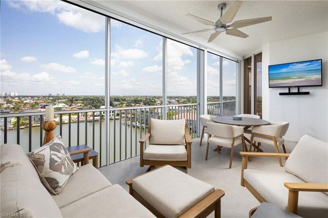 410 Flagship DR 903, Naples, FL 34108