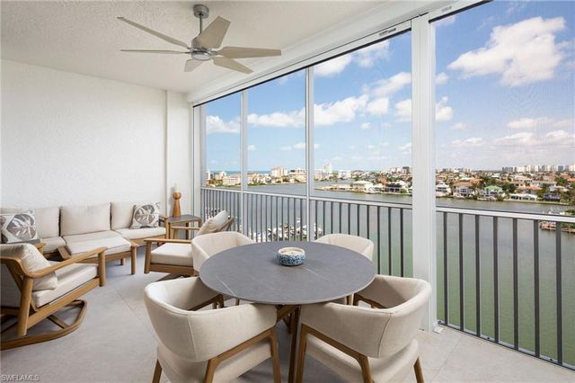 410 Flagship DR 903, Naples, FL 34108