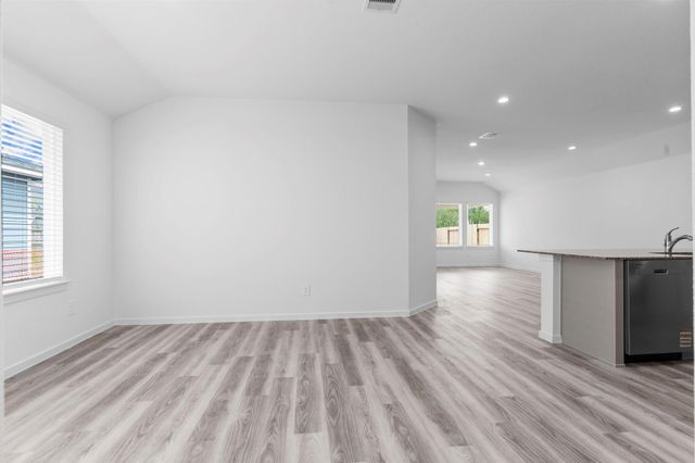 1014 Garnet Rain Drive, Beasley, TX 77417