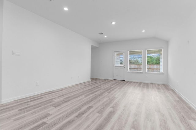 1014 Garnet Rain Drive, Beasley, TX 77417