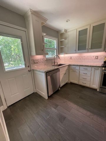 5113 Lovell Avenue, Fort Worth, TX 76107