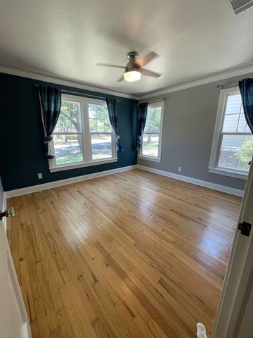 5113 Lovell Avenue, Fort Worth, TX 76107