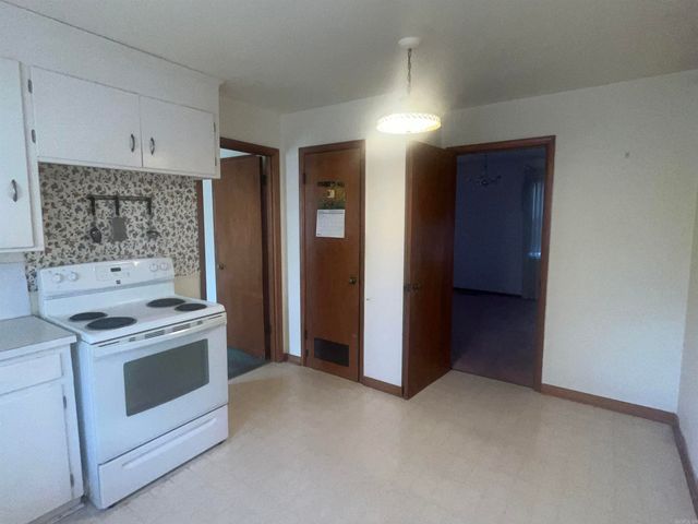 1013 Willow Street, Malvern, AR 72104