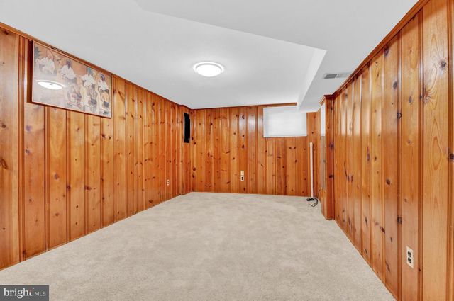 402 KERBY HILL RD, Fort Washington, MD 20744