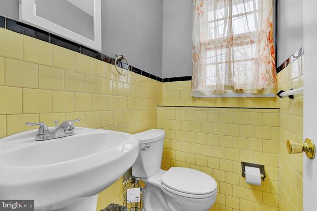 402 KERBY HILL RD, Fort Washington, MD 20744