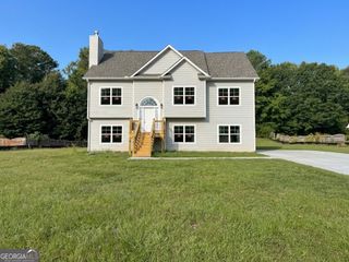 326 Dylan Way, Mcdonough, GA 30252