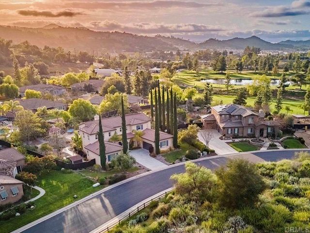 27430 Saint Andrews Lane, Valley Center, CA 92082