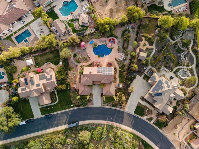 27430 Saint Andrews Lane, Valley Center, CA 92082