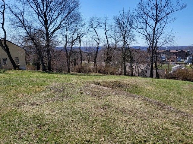 1014 Reiss St, Brighton Heights, PA 15212