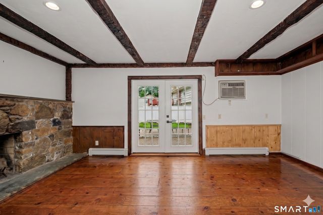 44 Barmore Drive West, Stamford, CT 06905