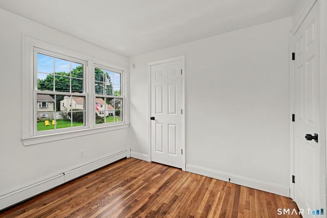 44 Barmore Drive West, Stamford, CT 06905