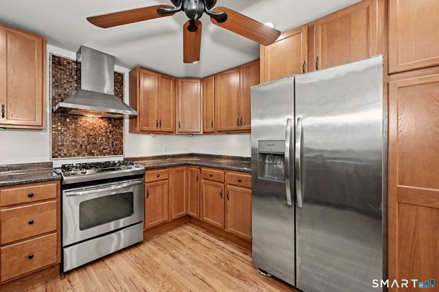 44 Barmore Drive West, Stamford, CT 06905