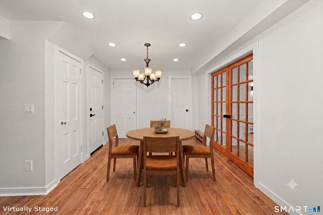44 Barmore Drive West, Stamford, CT 06905