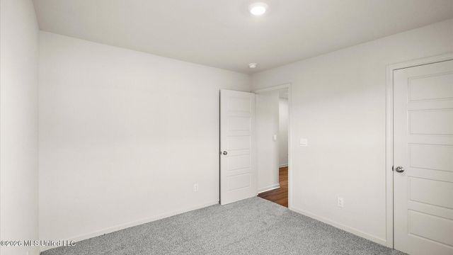 816 Fairway Avenue, Byram, MS 39272