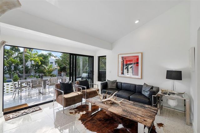 450 N Victoria Park Rd, Fort Lauderdale, FL 33301