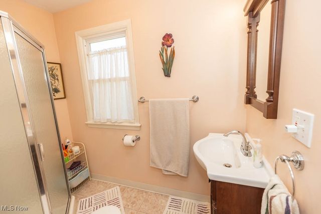 120 E 156th Street, Cleveland, OH 44110