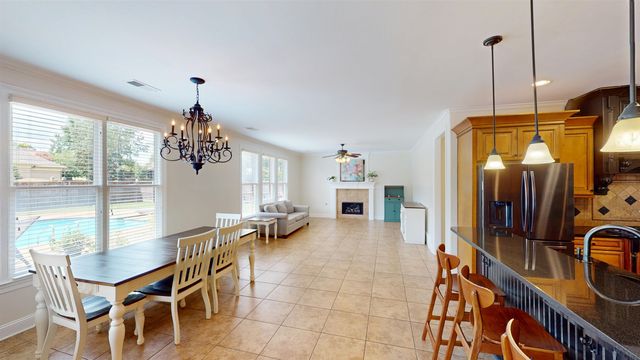 775 CRIMSON OAKS LN, Collierville, TN 38017