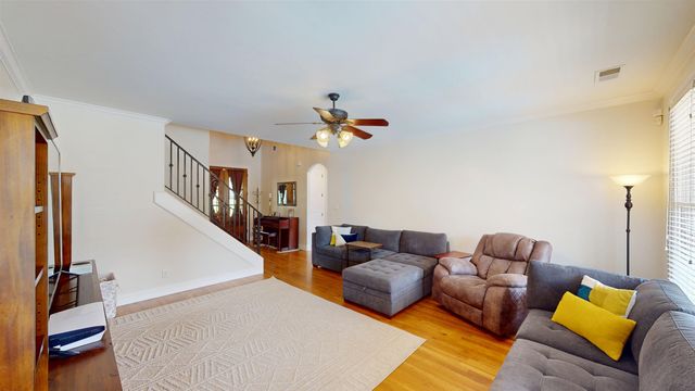 775 CRIMSON OAKS LN, Collierville, TN 38017