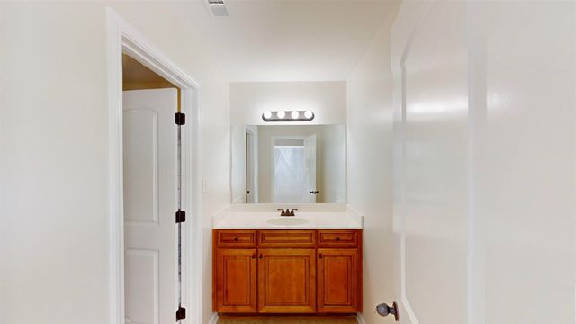 775 CRIMSON OAKS LN, Collierville, TN 38017