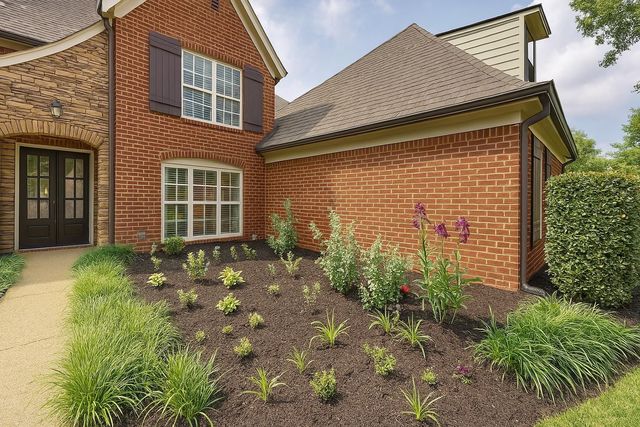 775 CRIMSON OAKS LN, Collierville, TN 38017