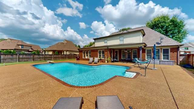 775 CRIMSON OAKS LN, Collierville, TN 38017