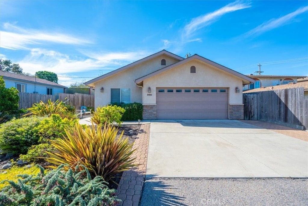 960 Las Tunas, Morro Bay, CA 93442