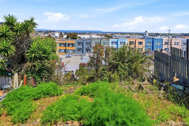 37 Pasadena Street, San Francisco, CA 94134