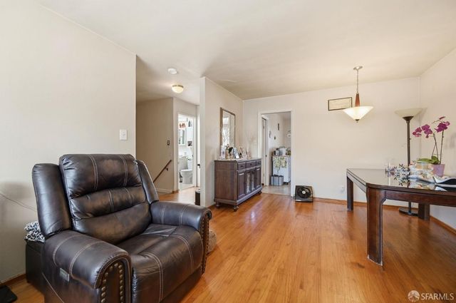 37 Pasadena Street, San Francisco, CA 94134