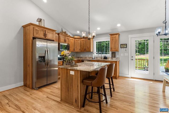 230 FOX HOLLOW RD, Ruckersville, VA 22968
