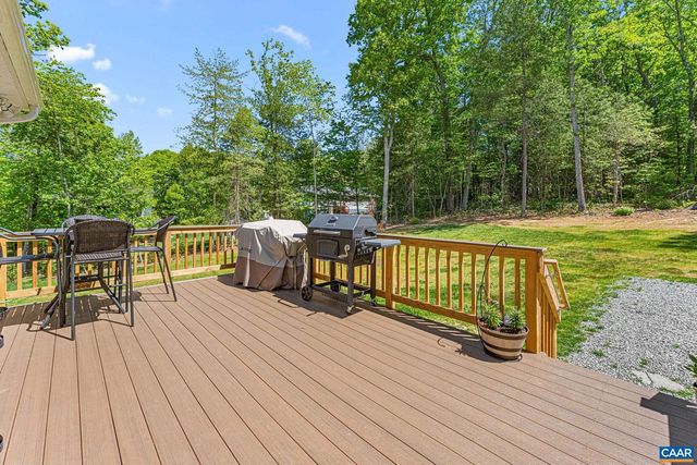 230 FOX HOLLOW RD, Ruckersville, VA 22968