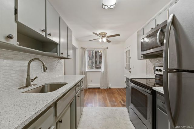 8 N James Street G, Peekskill, NY 10566